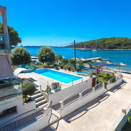 Vila Orada Molat Buitenkant foto